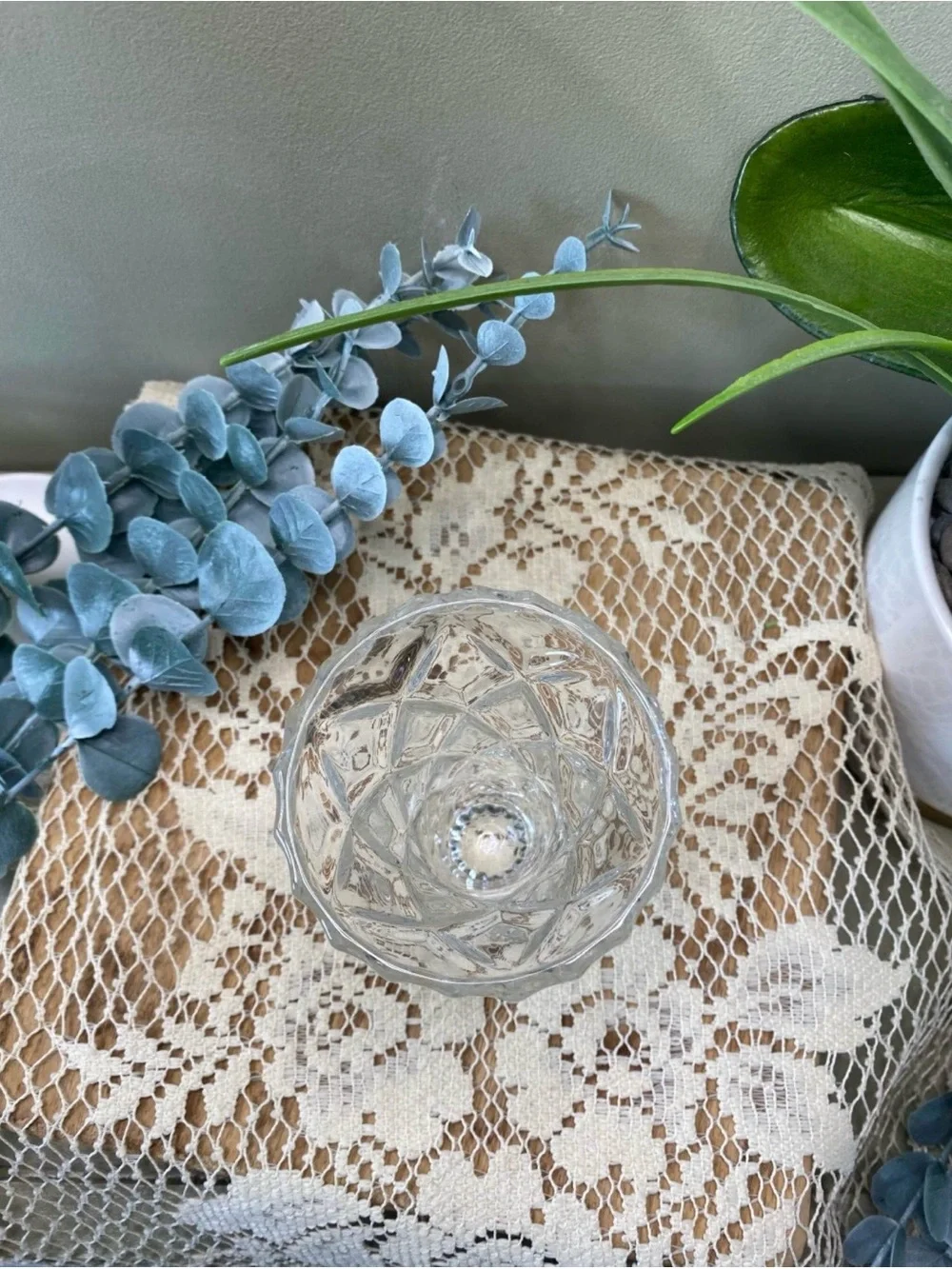 Vintage Kristal Zajecar Crystal Bud Vase